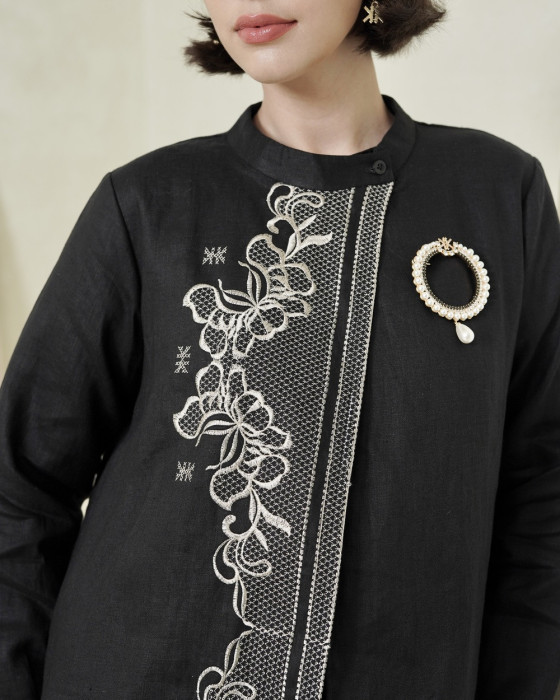 Tricia Shirt - Black
