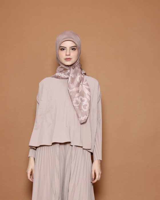 Ribbon Scarf - Taupe