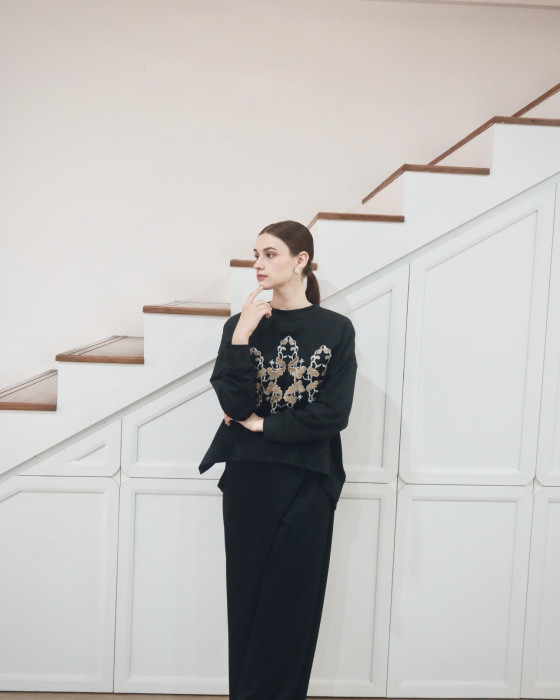 Alba Set Sweater - Black