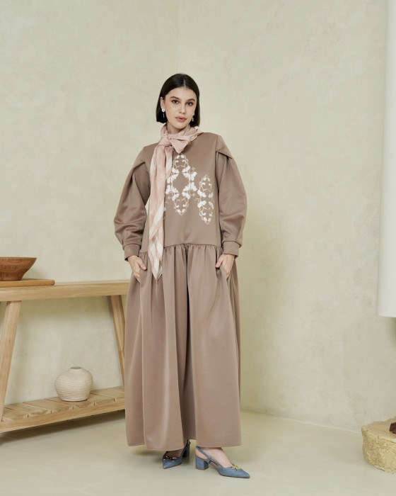 Asha Ruffle Dress - Taupe