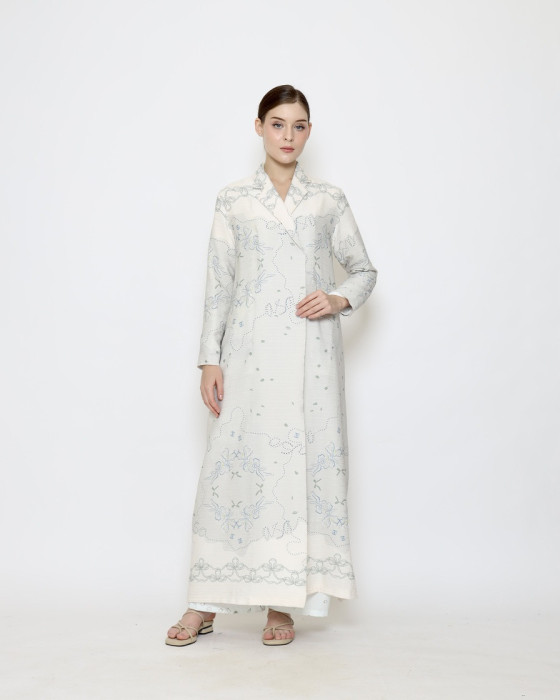 Ilona Blazer - Cherry