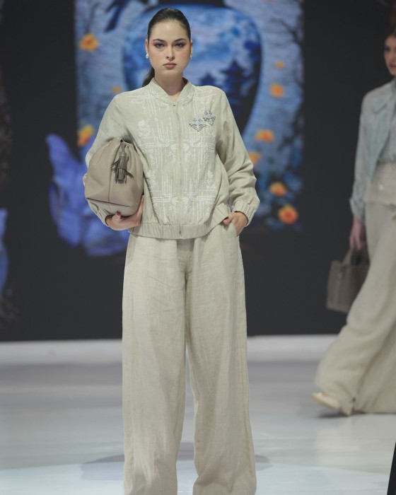 Bomber jacket - beige