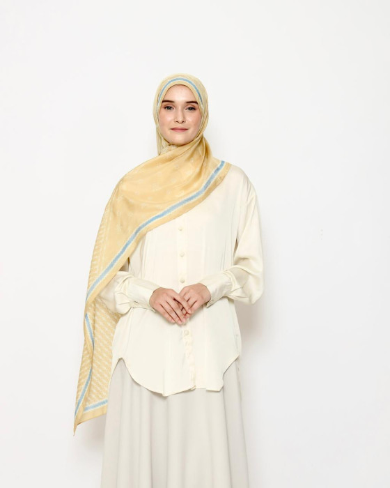 Smaranaa Silk Pashmina - Butter