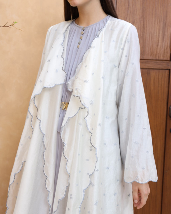 Lilla outer - Sky