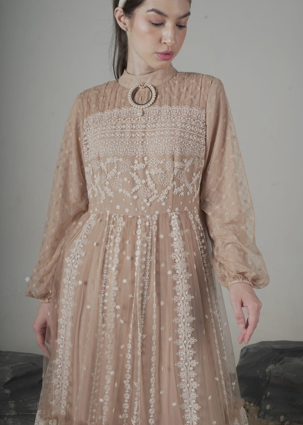 Aseela Dress - Almond