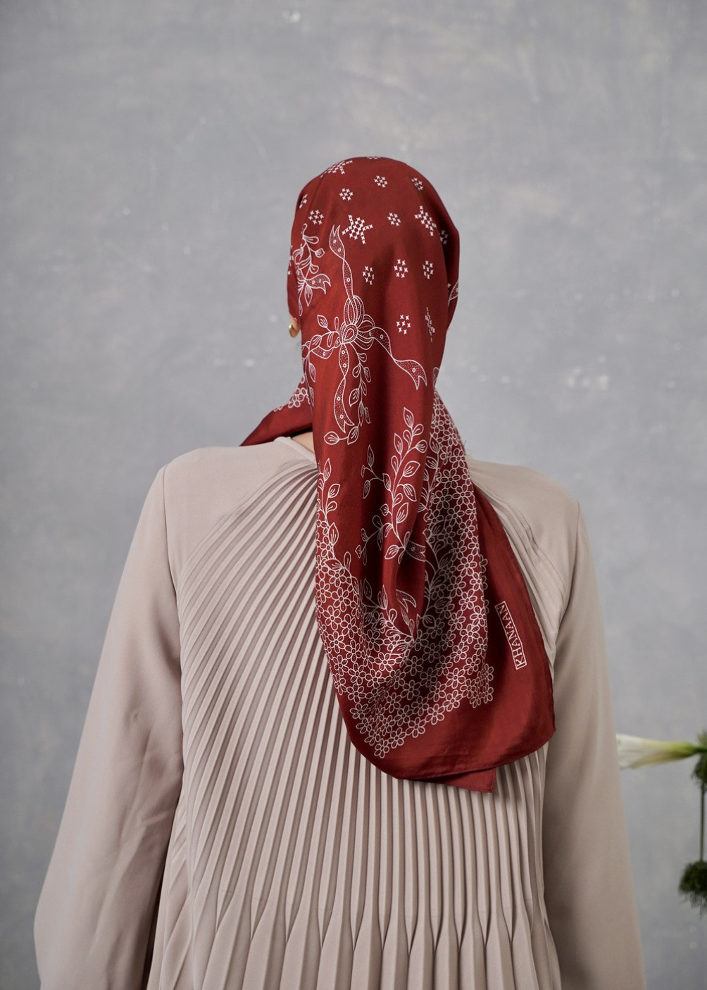 Sierra Scarf - Maroon