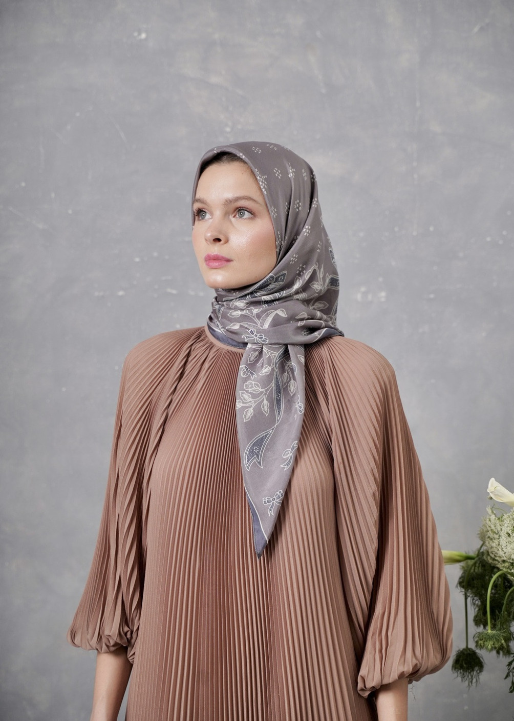 Rubina Scarf - Greige