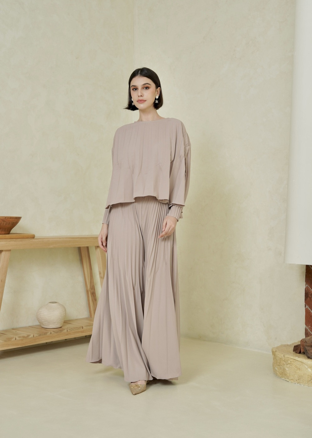 Dania Pleats Set - Taupe