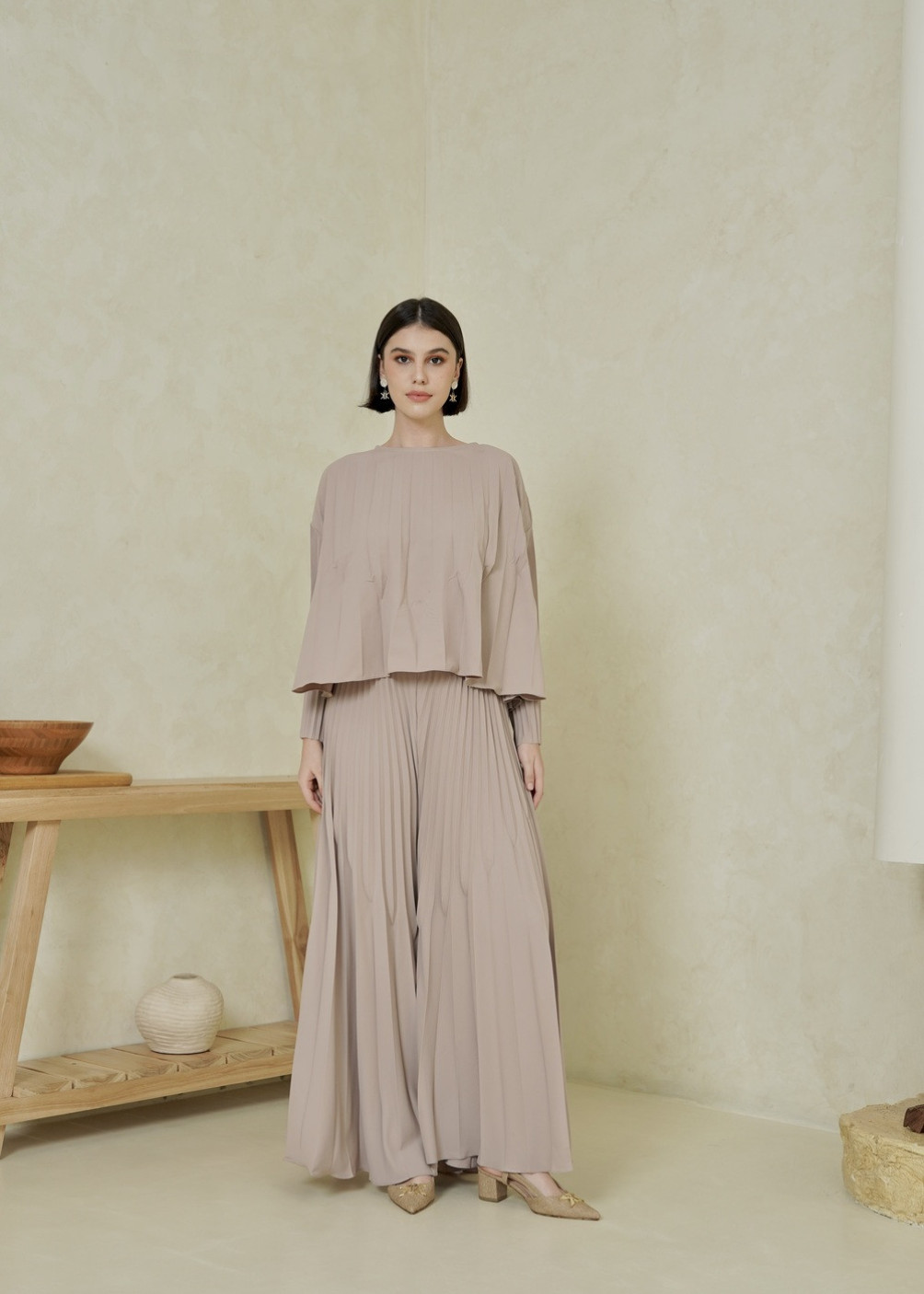 Dania Pleats Set - Taupe