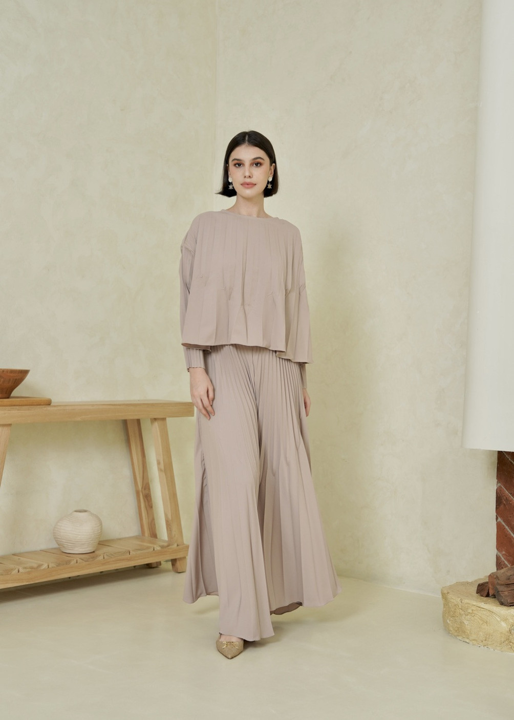 Dania Pleats Set - Taupe