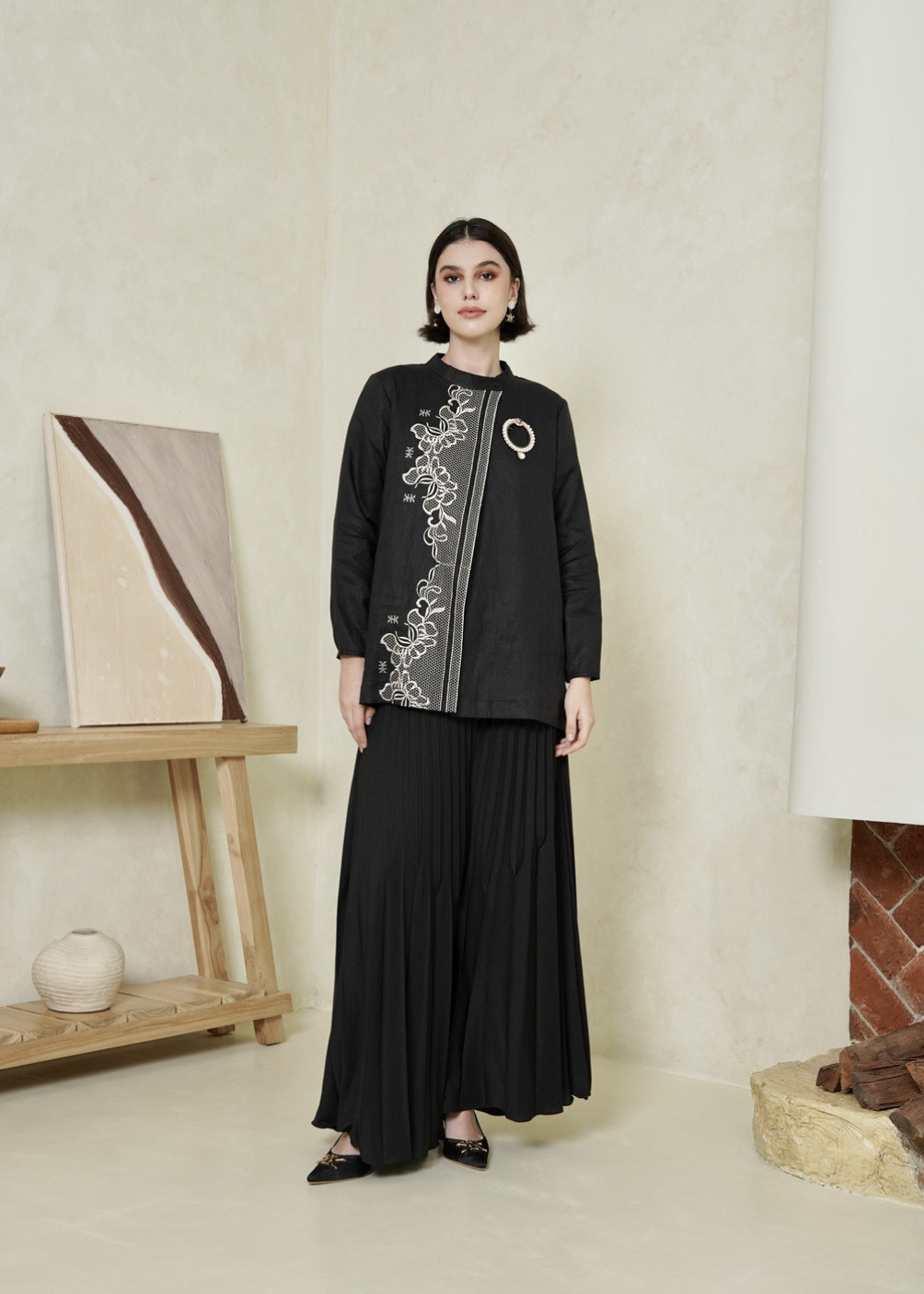 Tricia Shirt - Black
