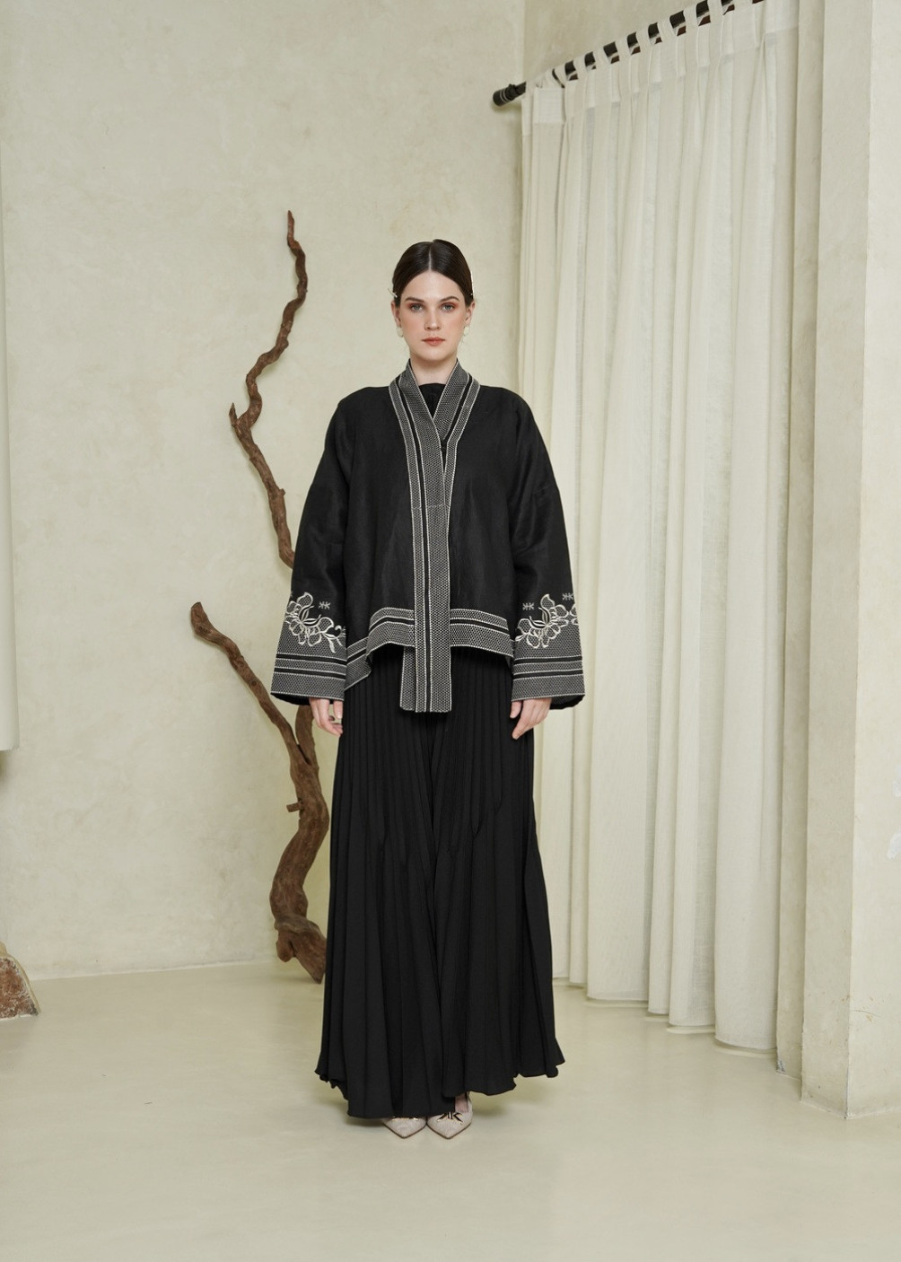 Kaia Kimono - Black