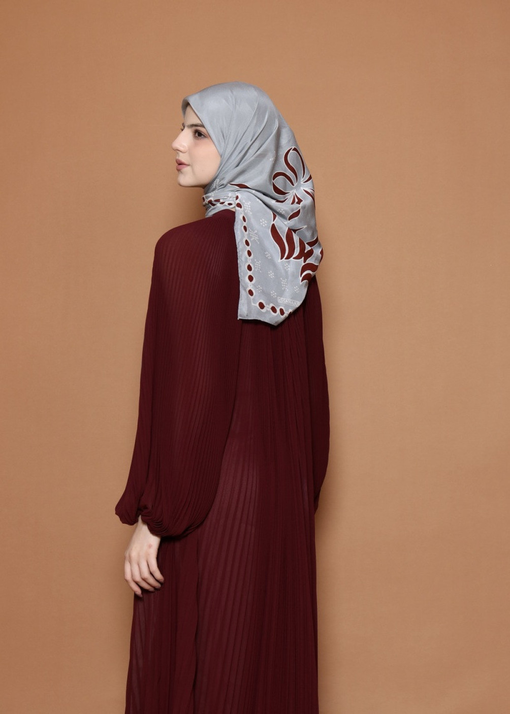 Ribbon Scarf - Grey