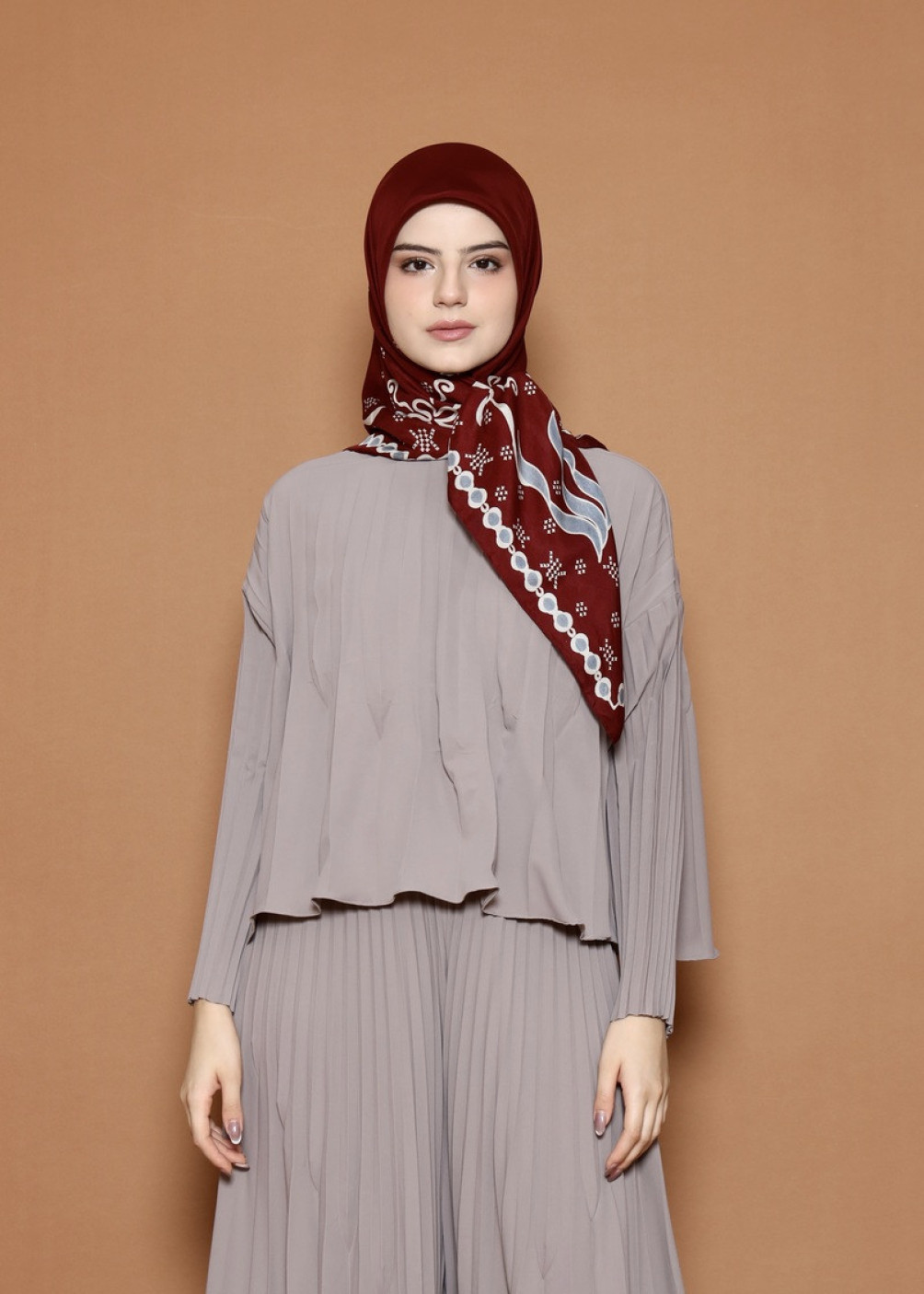 Ribbon Scarf - Maroon
