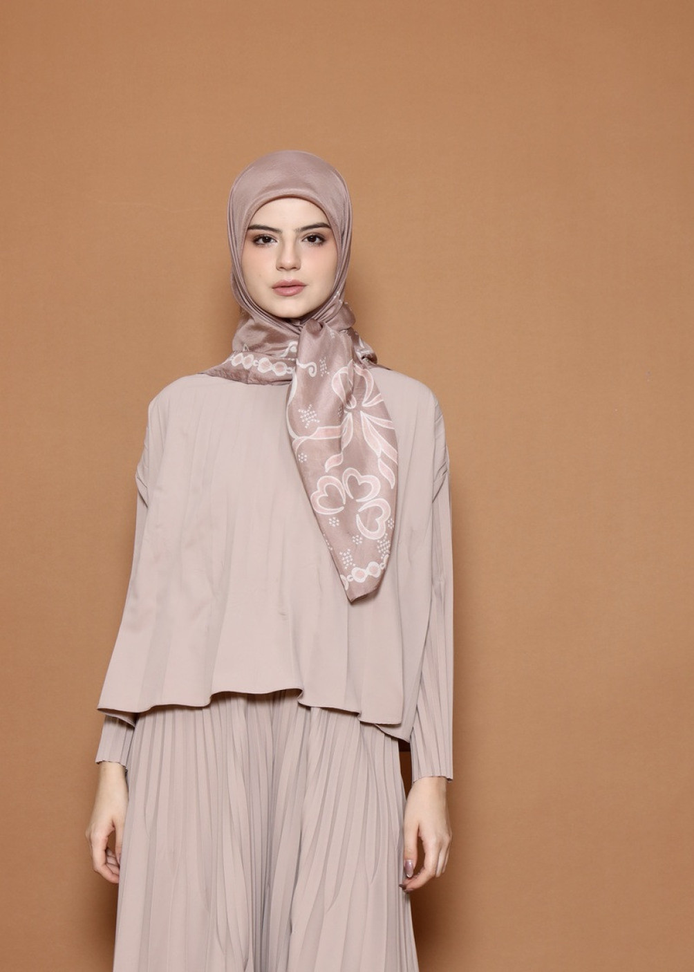 Ribbon Scarf - Taupe