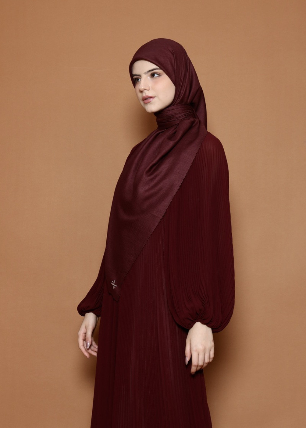 Crystal Scarf - Maroon
