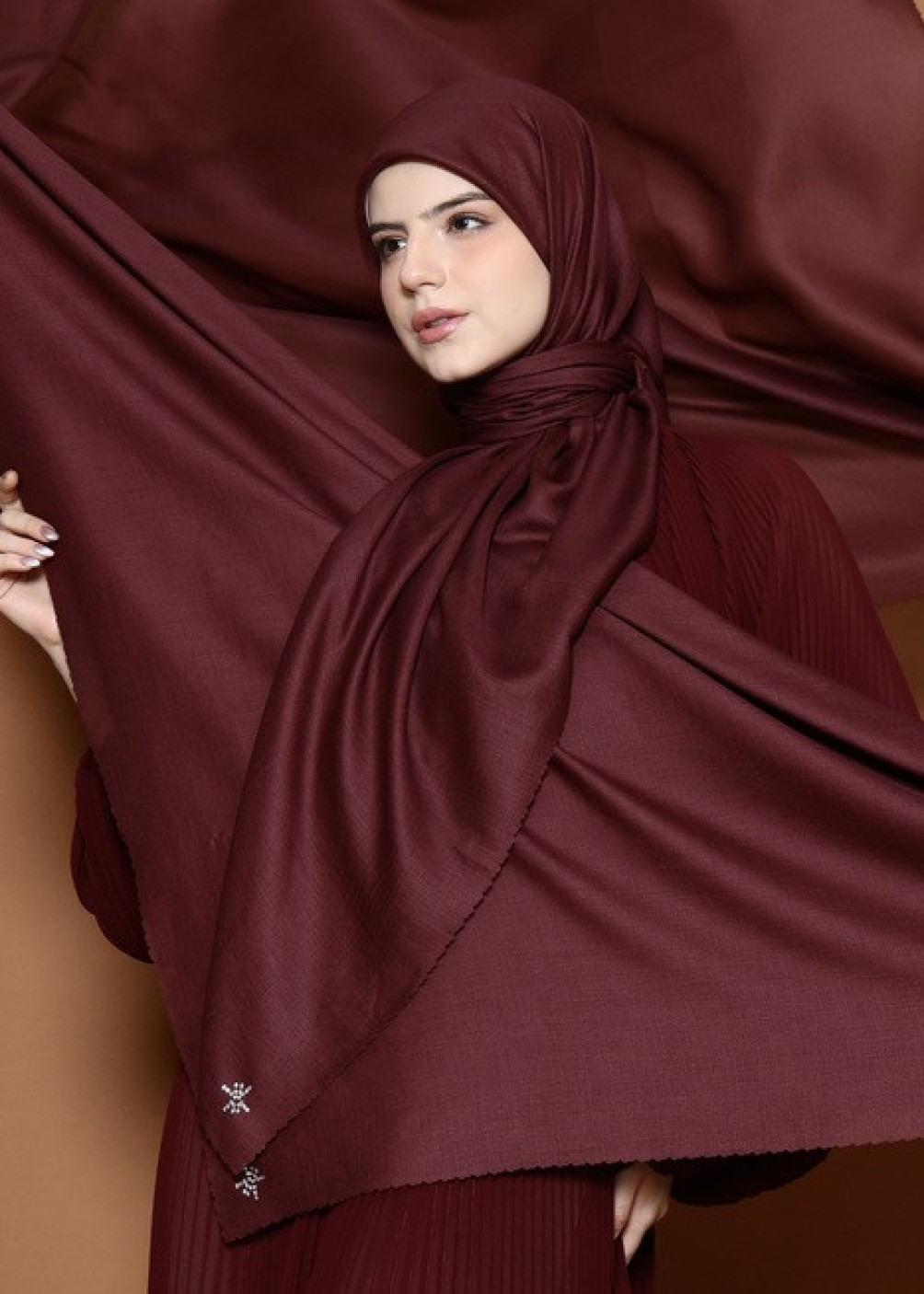 Crystal Scarf - Maroon