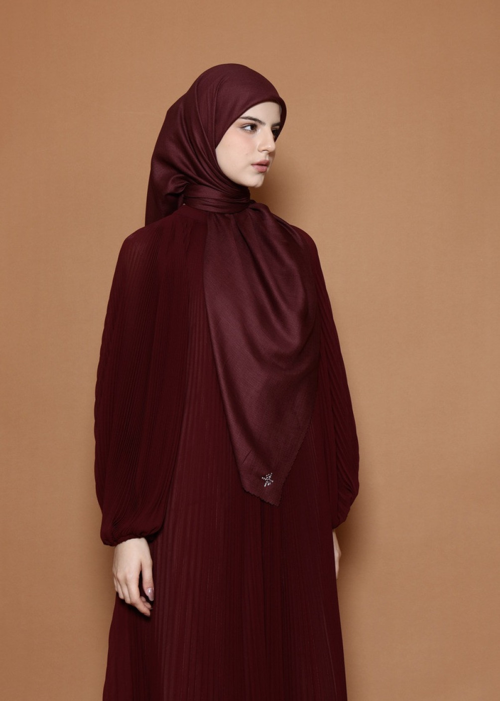 Crystal Scarf - Maroon