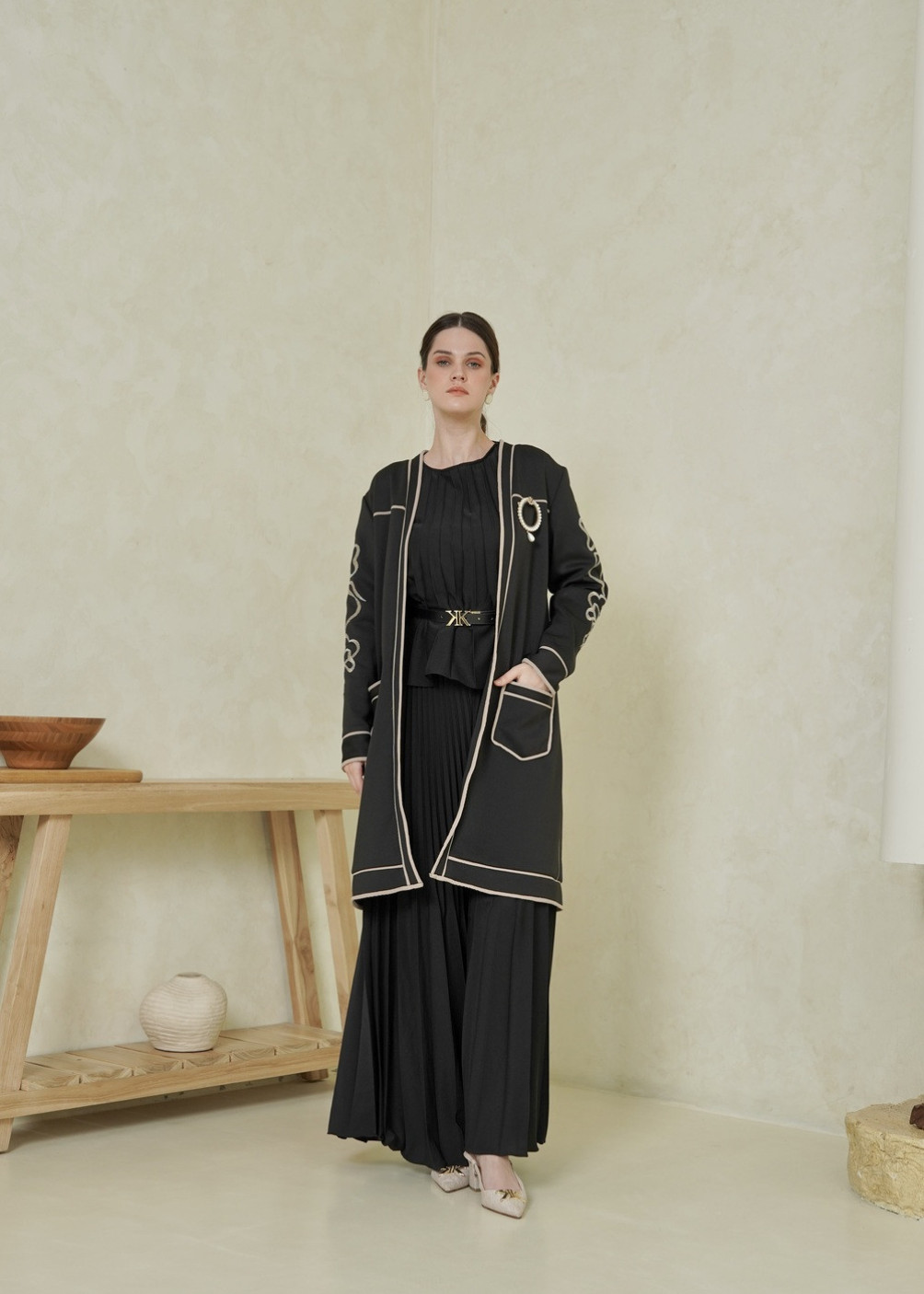 Sierra Short Outer - Black