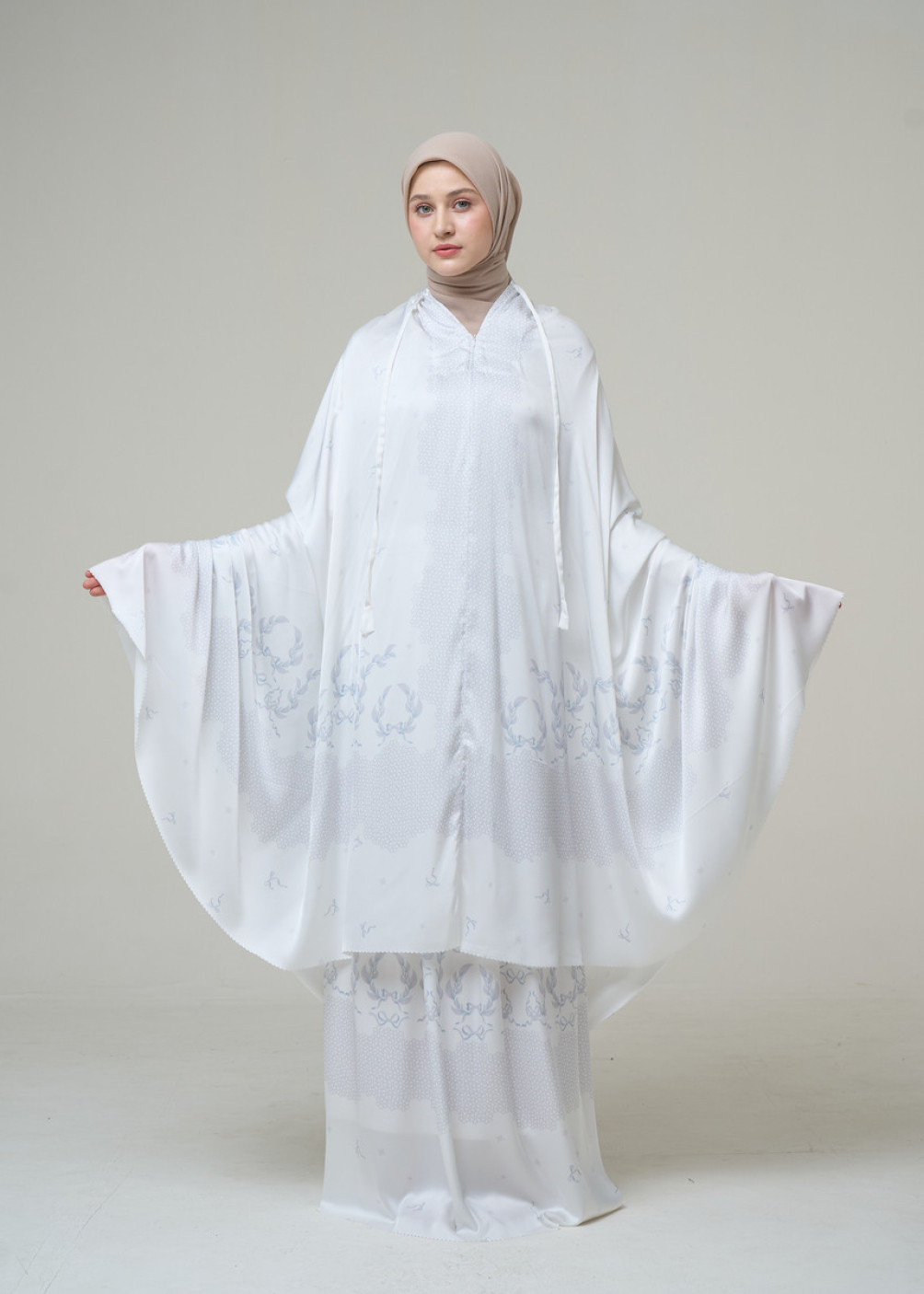Sierra Prayer Set - White