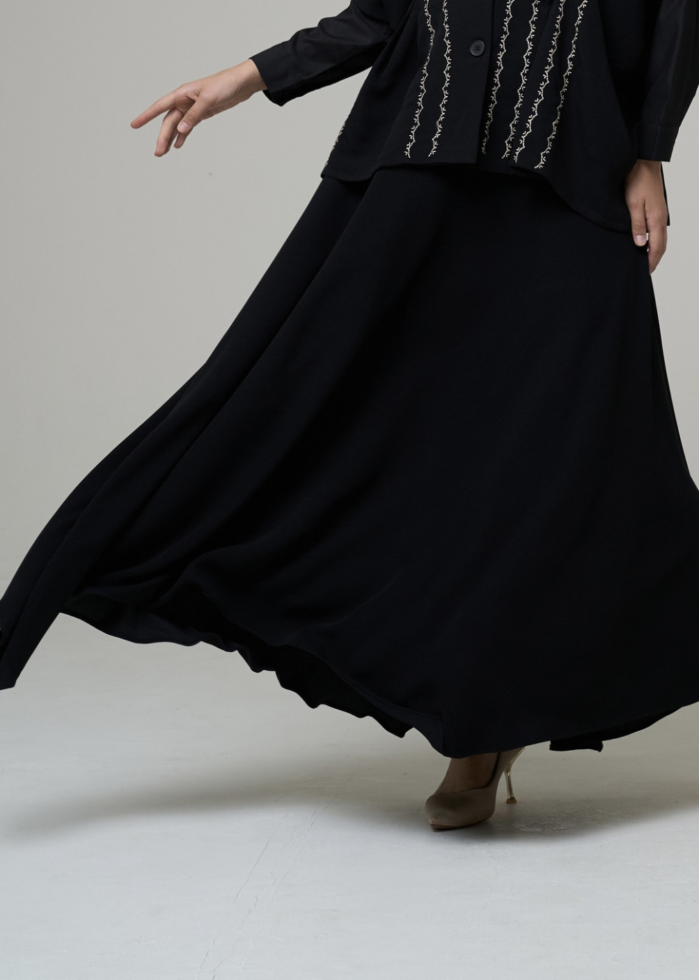 Serra Skirt