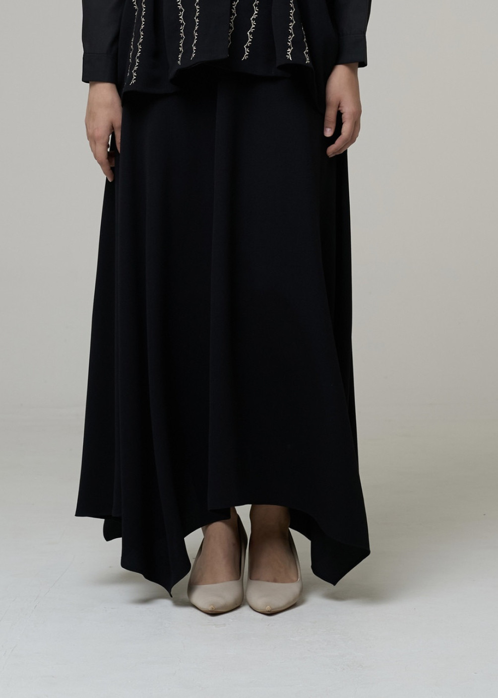 Serra Skirt