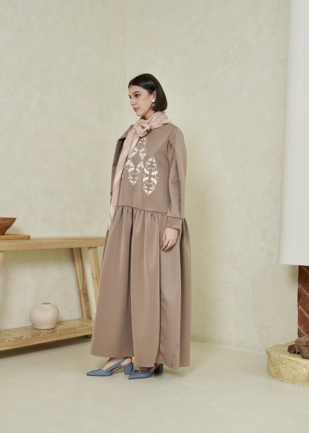 Asha Ruffle Dress - Taupe