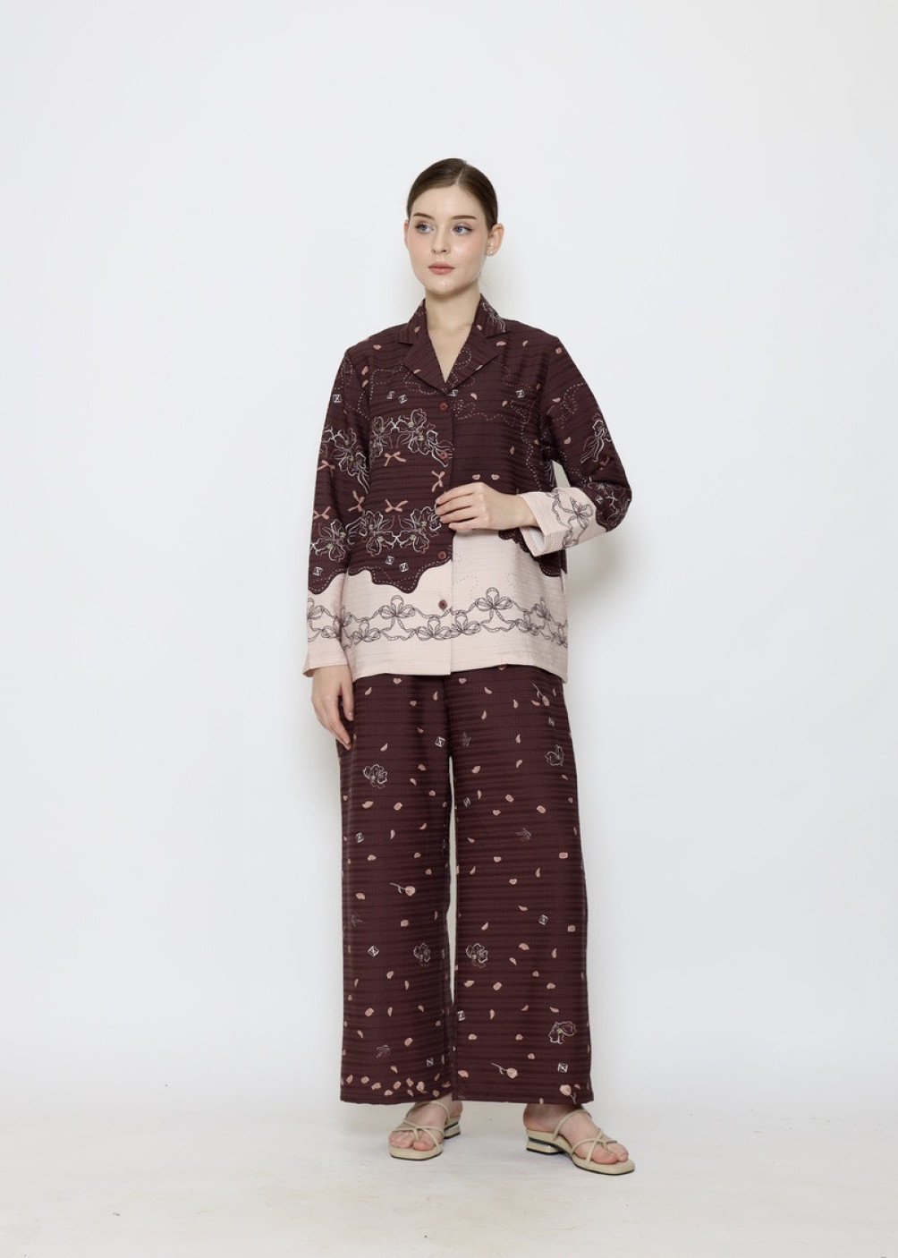 Alora Pants - Burgundy