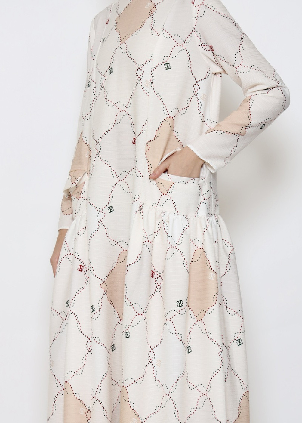 Reyan Dress - White