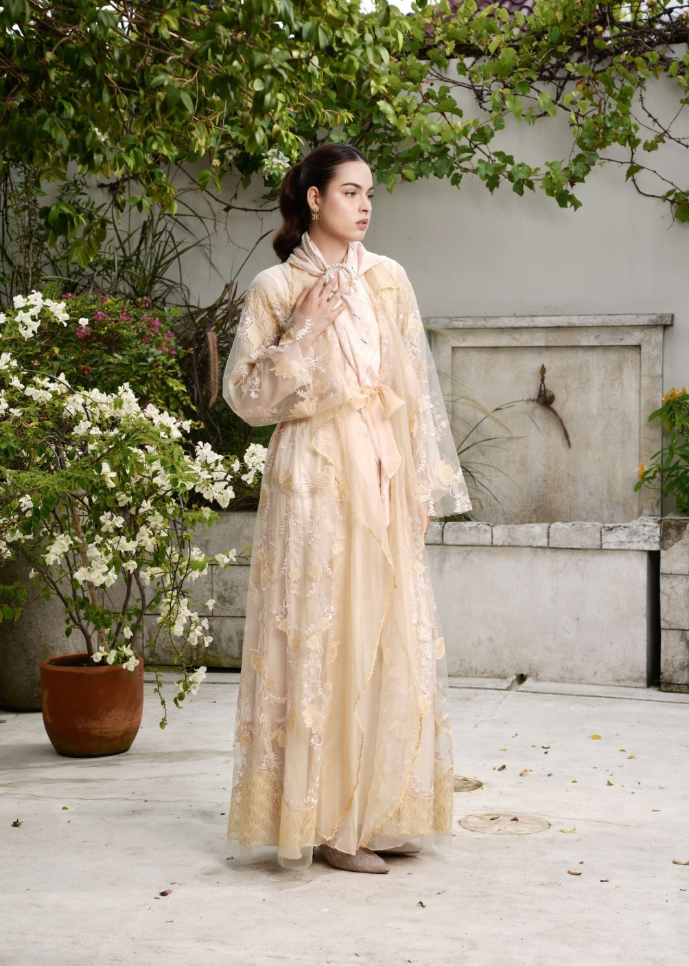 Janna Outer - Butter