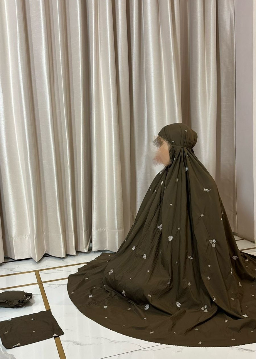 Smaranaa travel prayer set