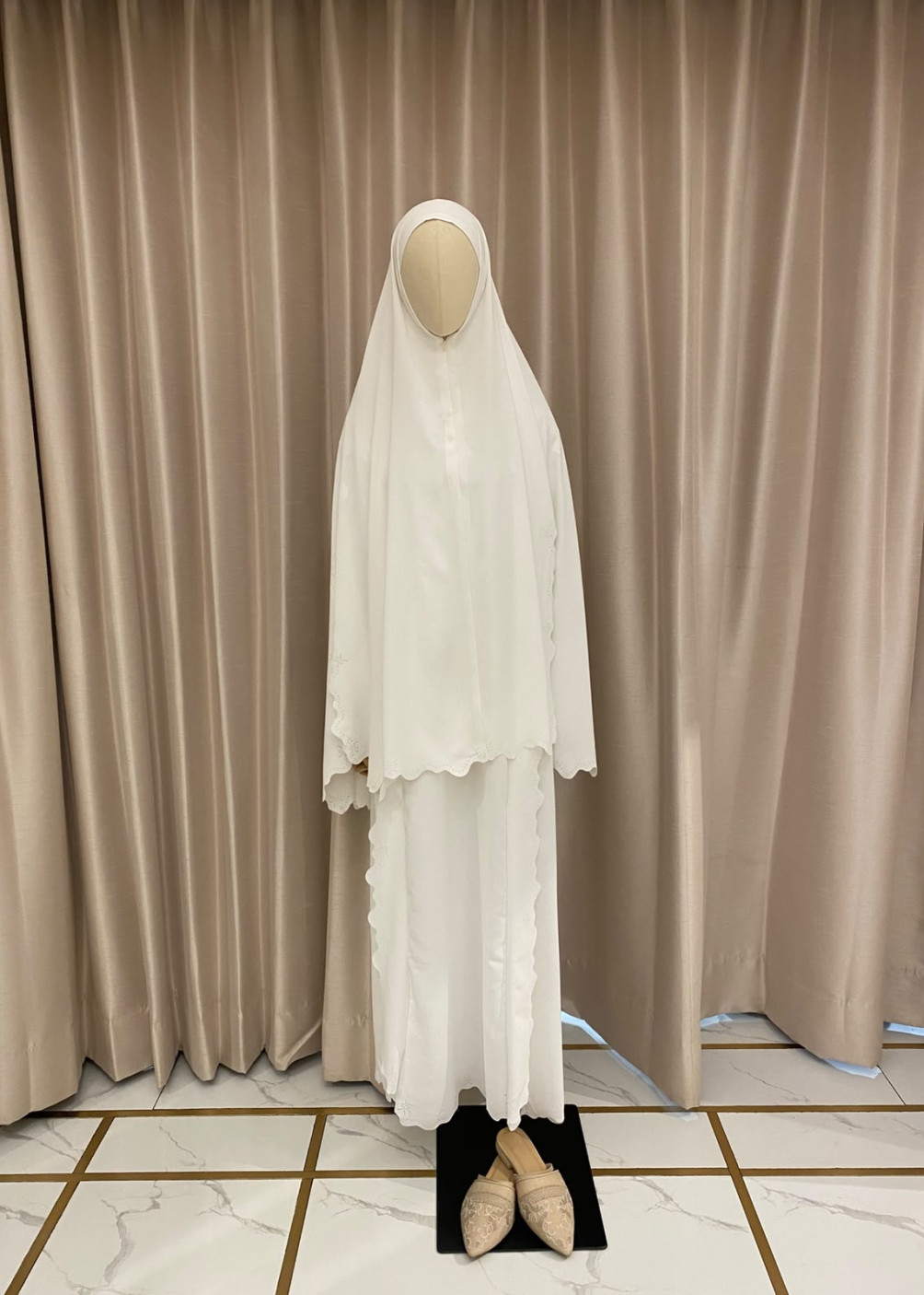 Sabina dress set khimar - white