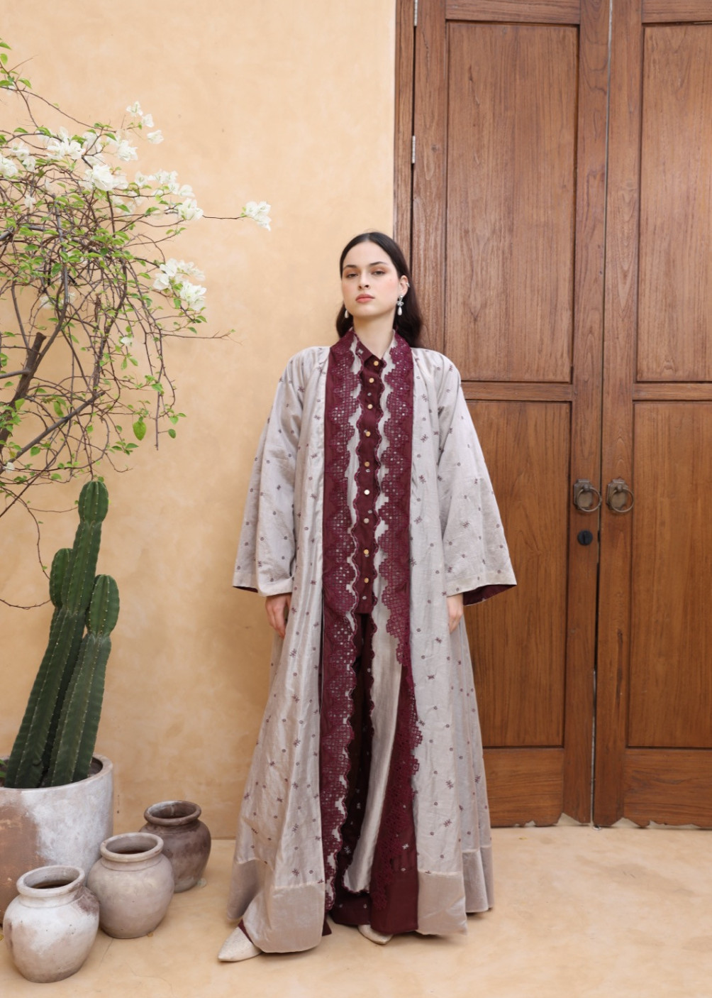 Ruby reversible abaya - Maroon-pink
