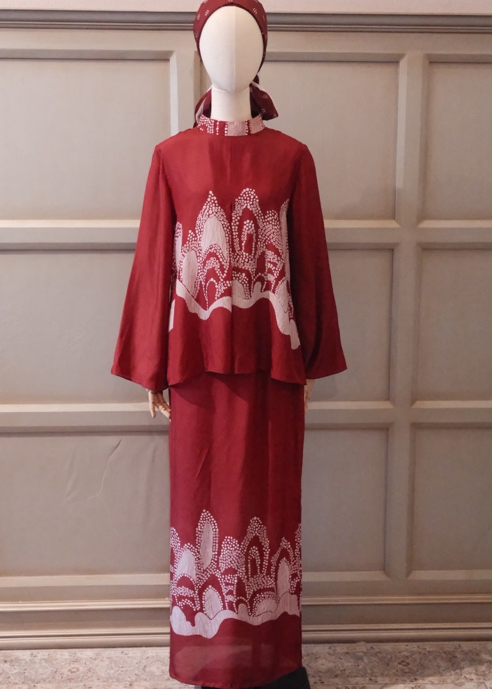 Asira set - maroon